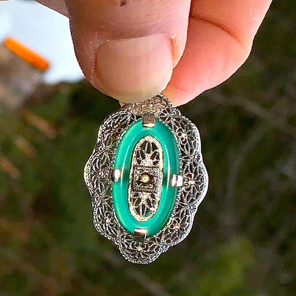 Beautiful Vintage Silver Jadeite pendant - Picture 2 of 4